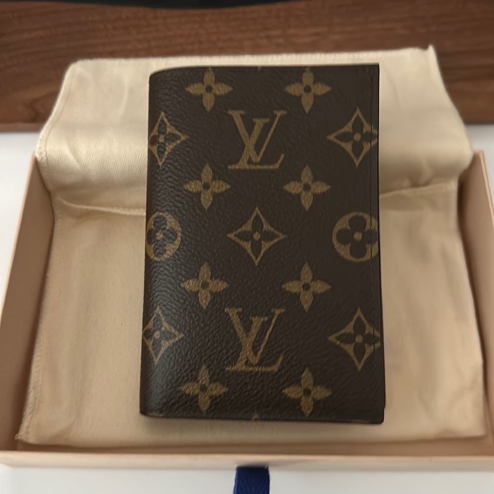 Louis Vuitton Passport Cover Monogram